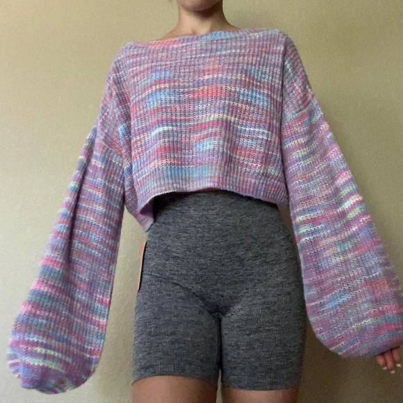 Purple pastel multicolor cropped sweater with long sleeves and round neckline - Picture 1 of 4